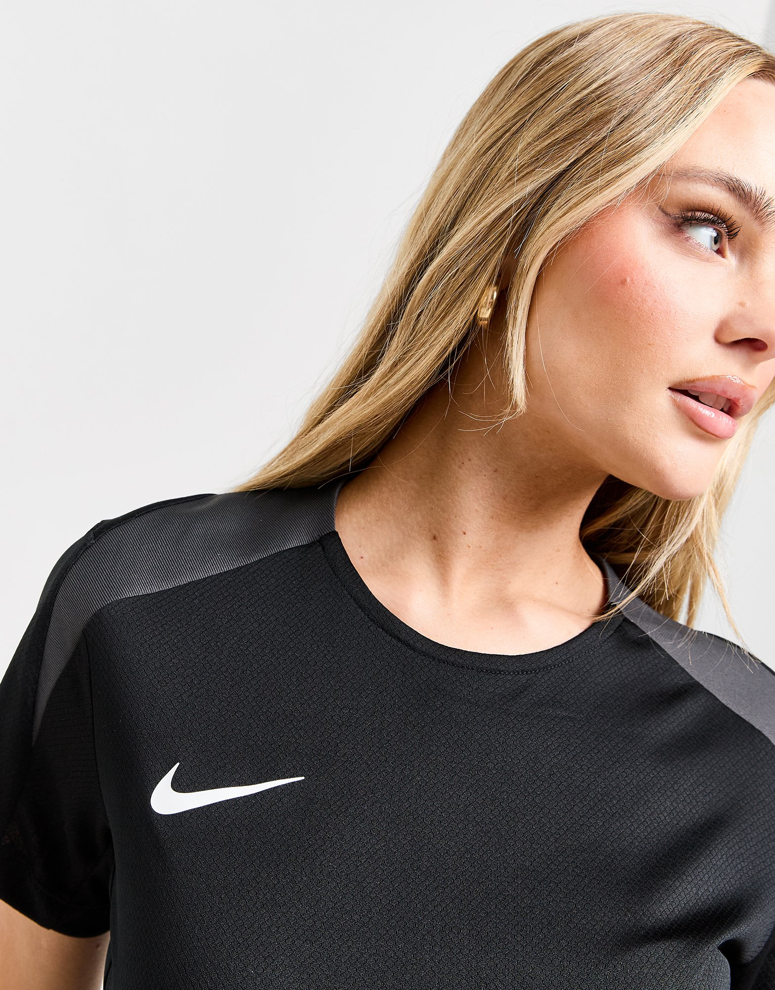 Nike Strike T-Shirt