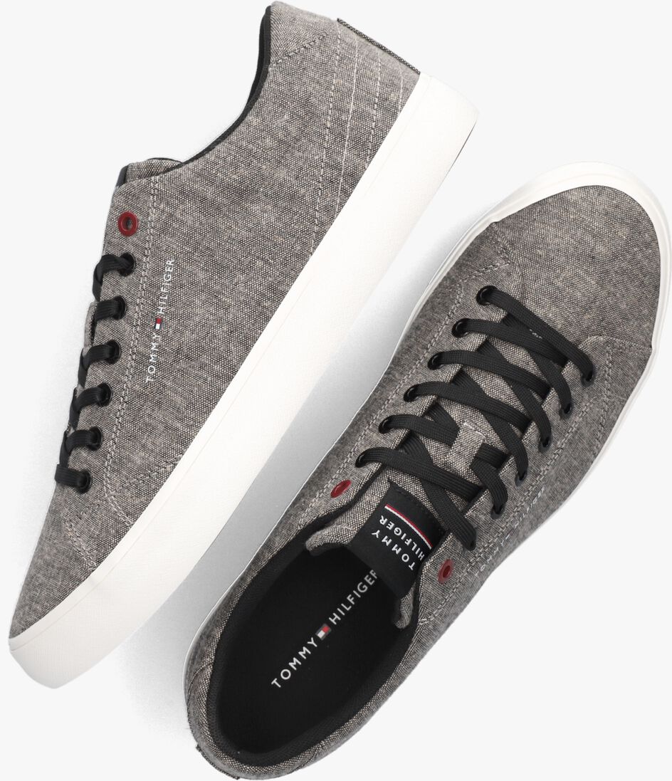 TOMMY HILFIGER zwarte tommy hilfiger lage sneakers th hi vulc core low chambray