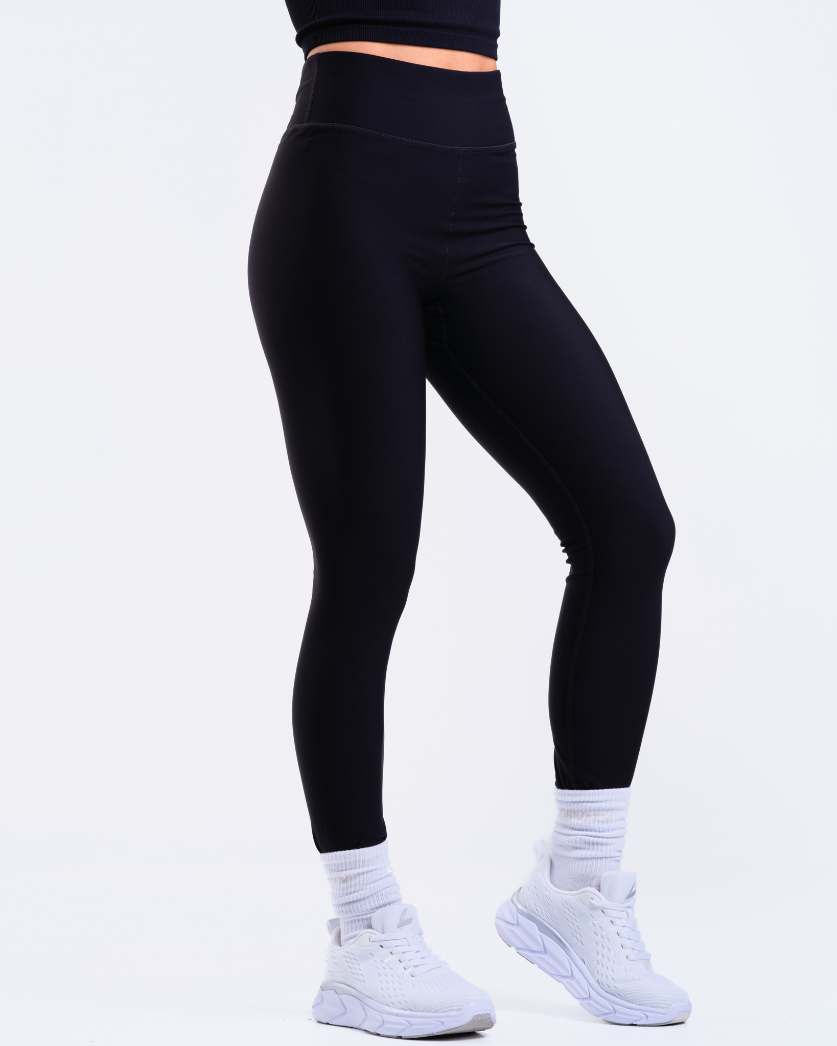 LEVITY Primary Clean Winter Tights Black