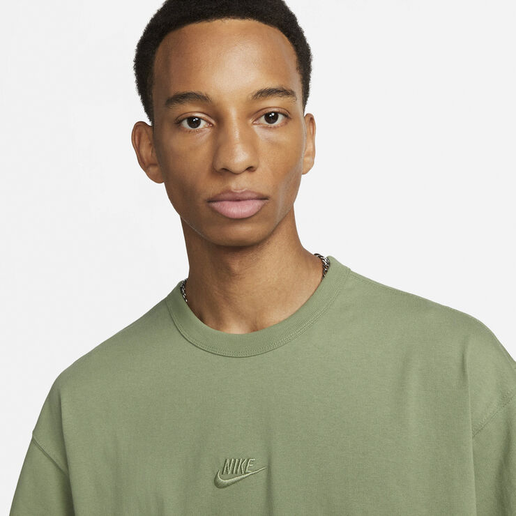 Nike Sportswear Premium Essentials T-shirt Oil green