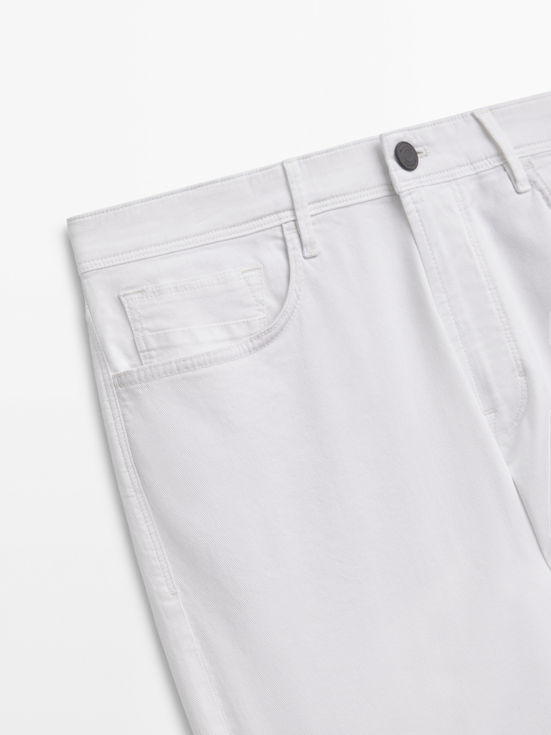 Calça tejanera de malha slim fit - BRANCA