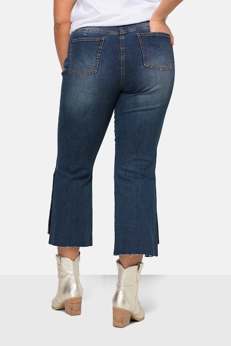 Bootcut-Jeans, flared Fit, 5-Pocket, Saumschlitze mit Goldknöpfen