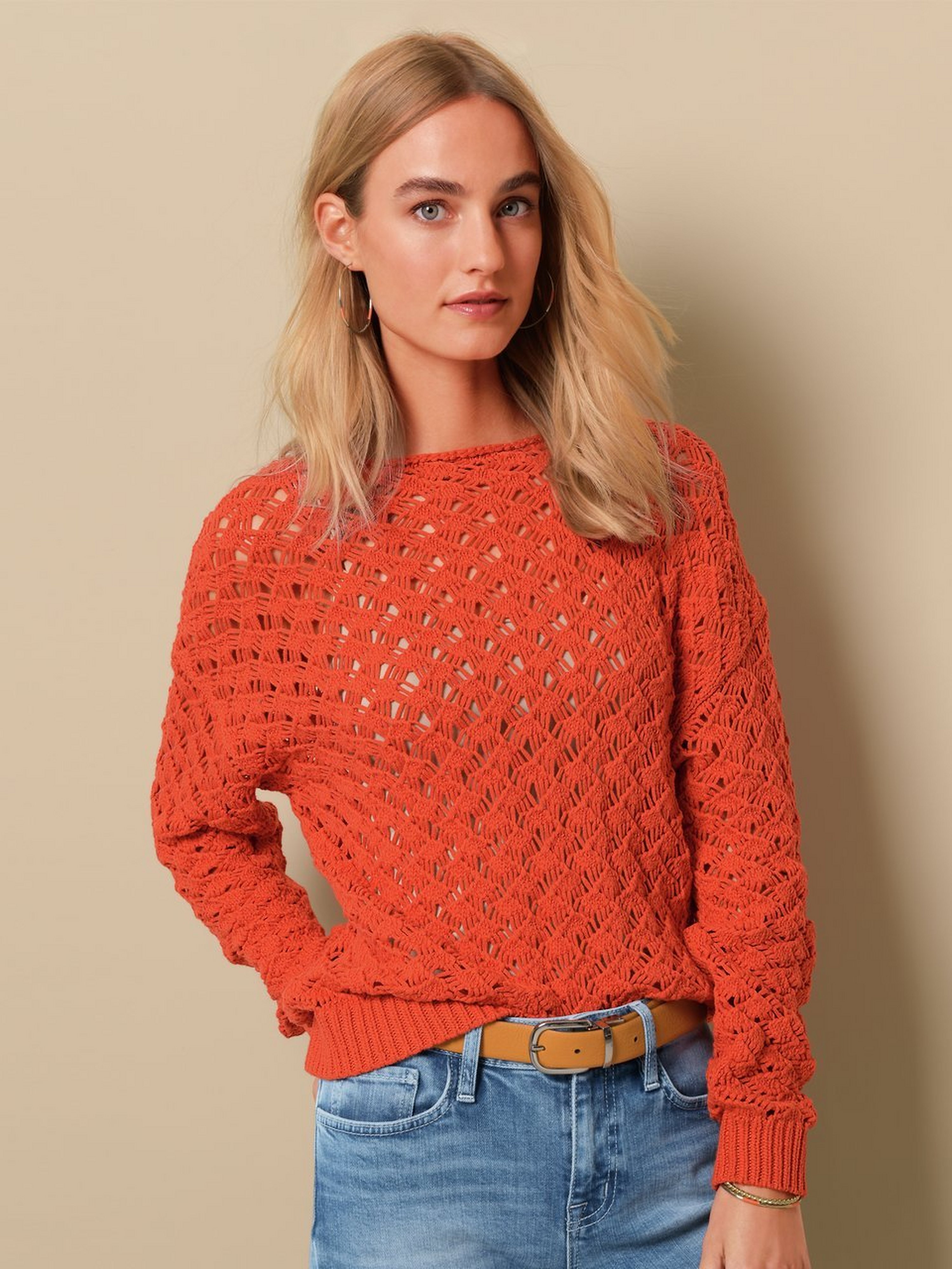 Pullover mit U-Boot-Ausschnitt
