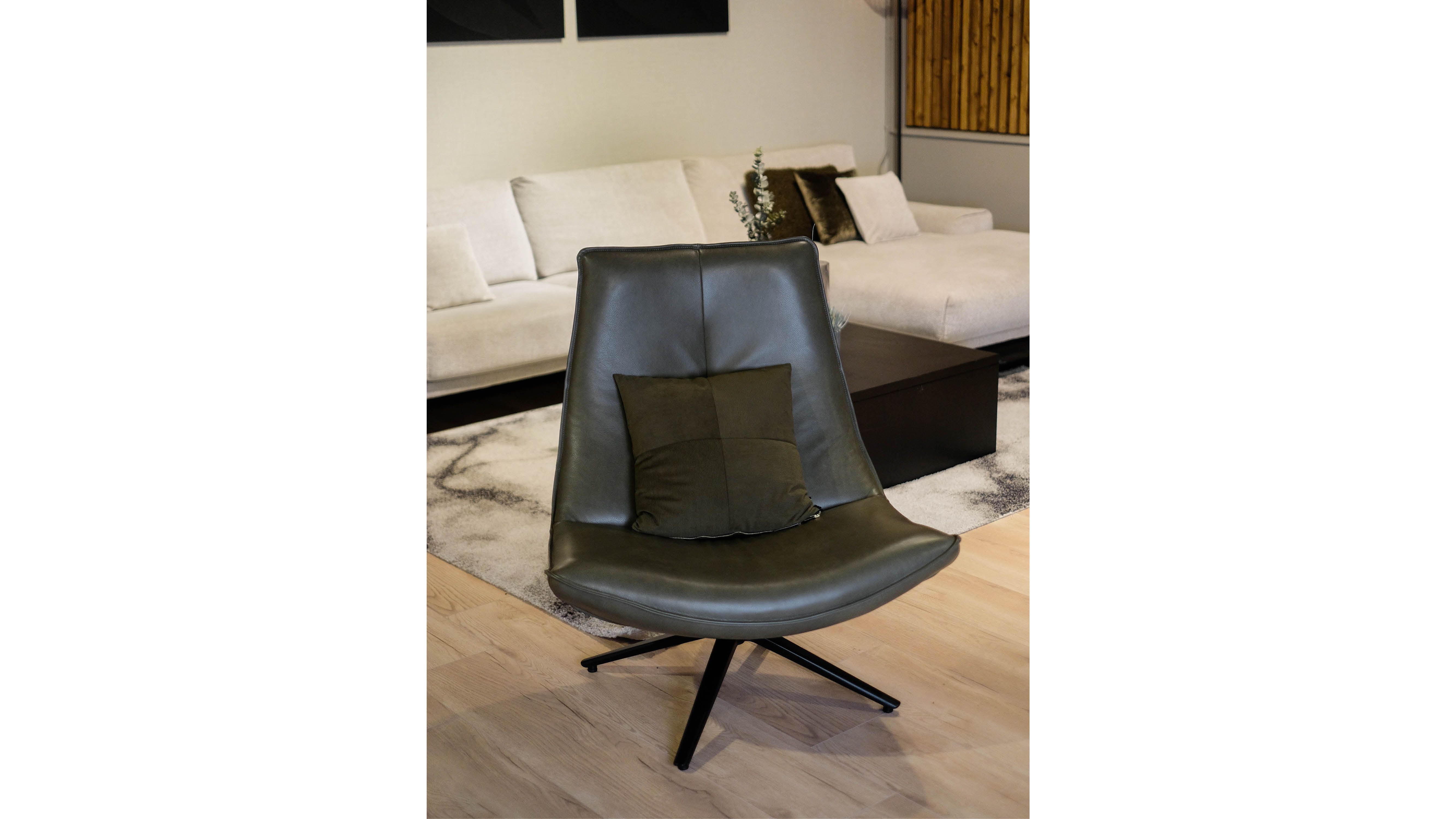Draaifauteuil Menno B83 x D83 x H96 cm