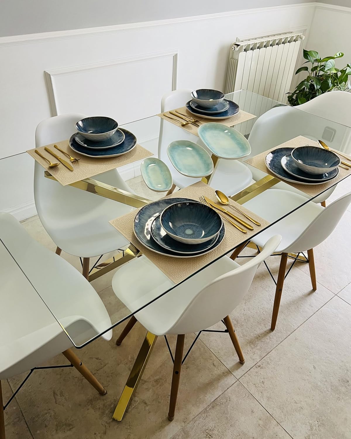 Beliani Esstisch Glas transparent rechteckig 160 x 90 cm Metallgestell Gold Maramo