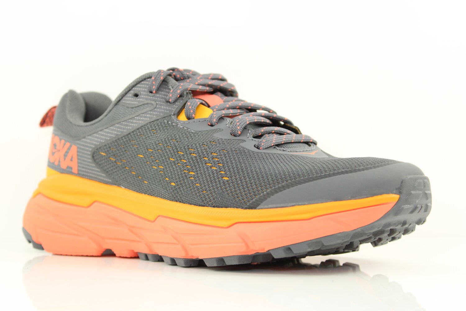 HOKA Challenger ATR 6
