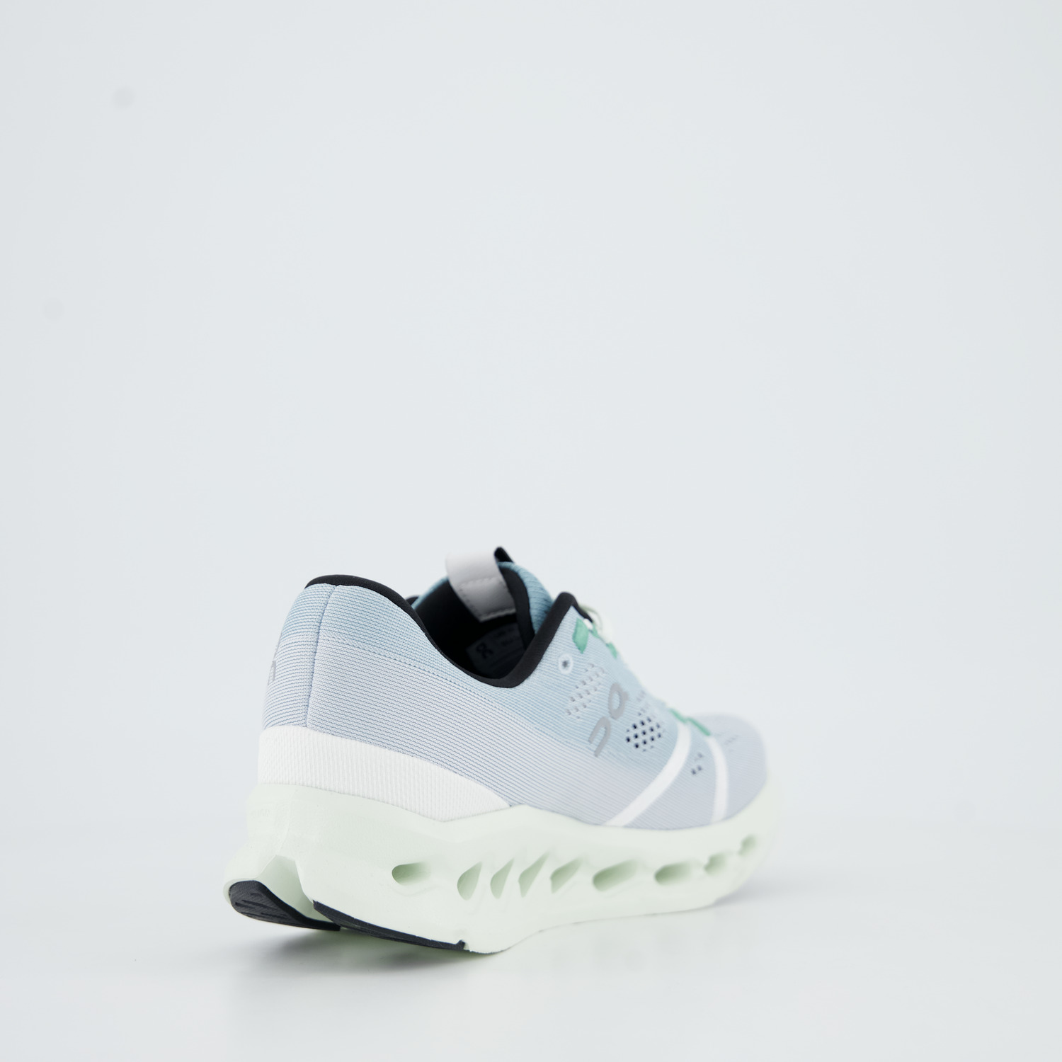ON CLOUDSURFER