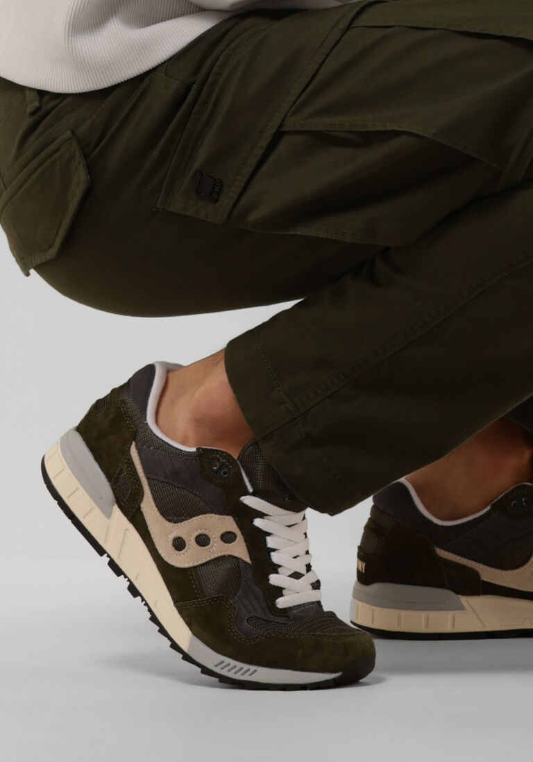 SAUCONY groene saucony lage sneakers shadow 5000 w