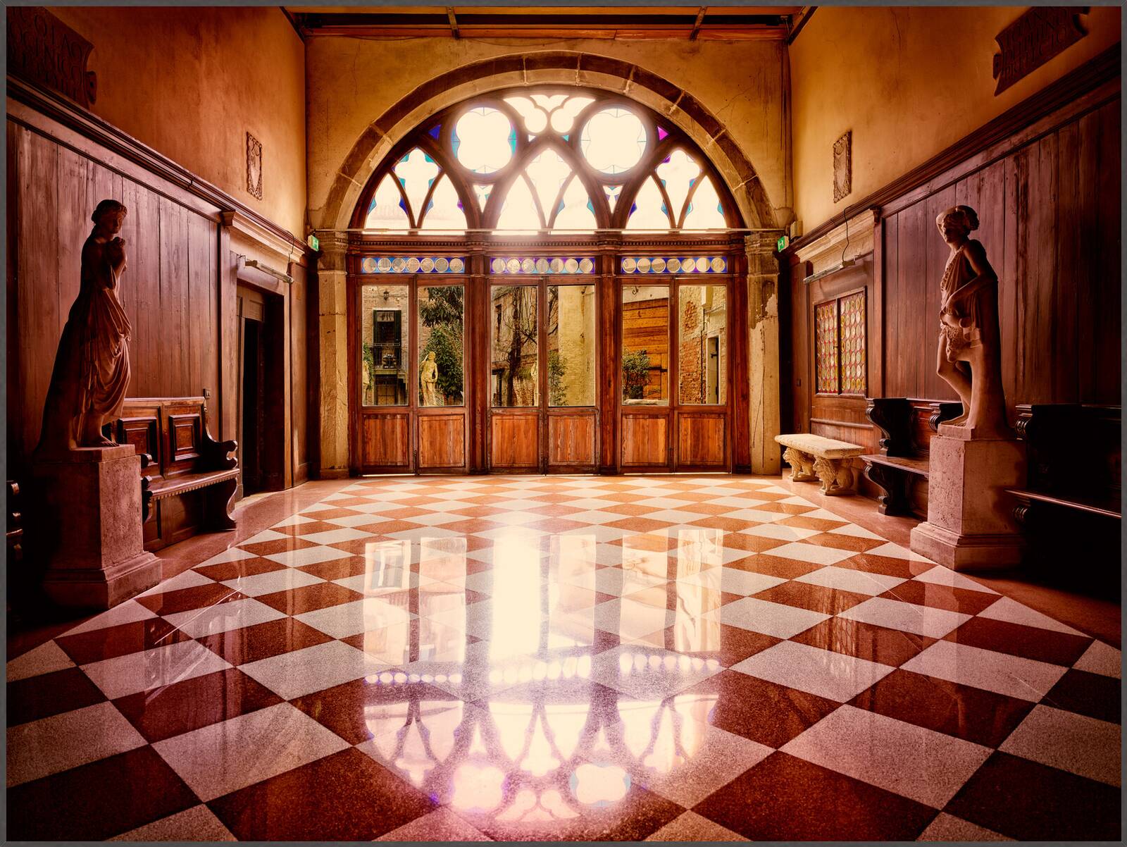 Palazzo Rocca Contariui Corfú XI by Werner Pawlok - Limited Edition. Edition of: 150. Signed.