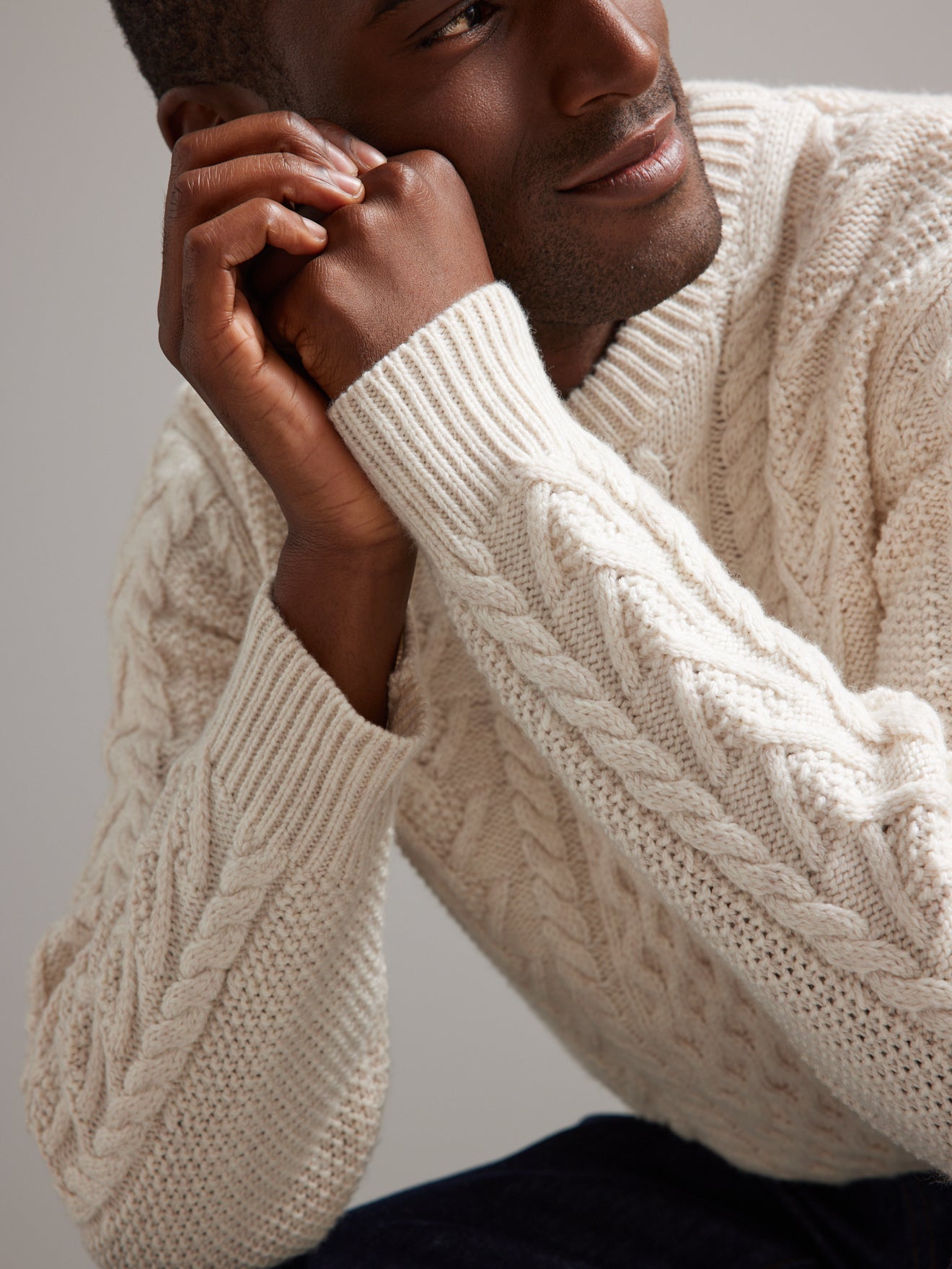 Pull torsadé homme avec laine recyclée