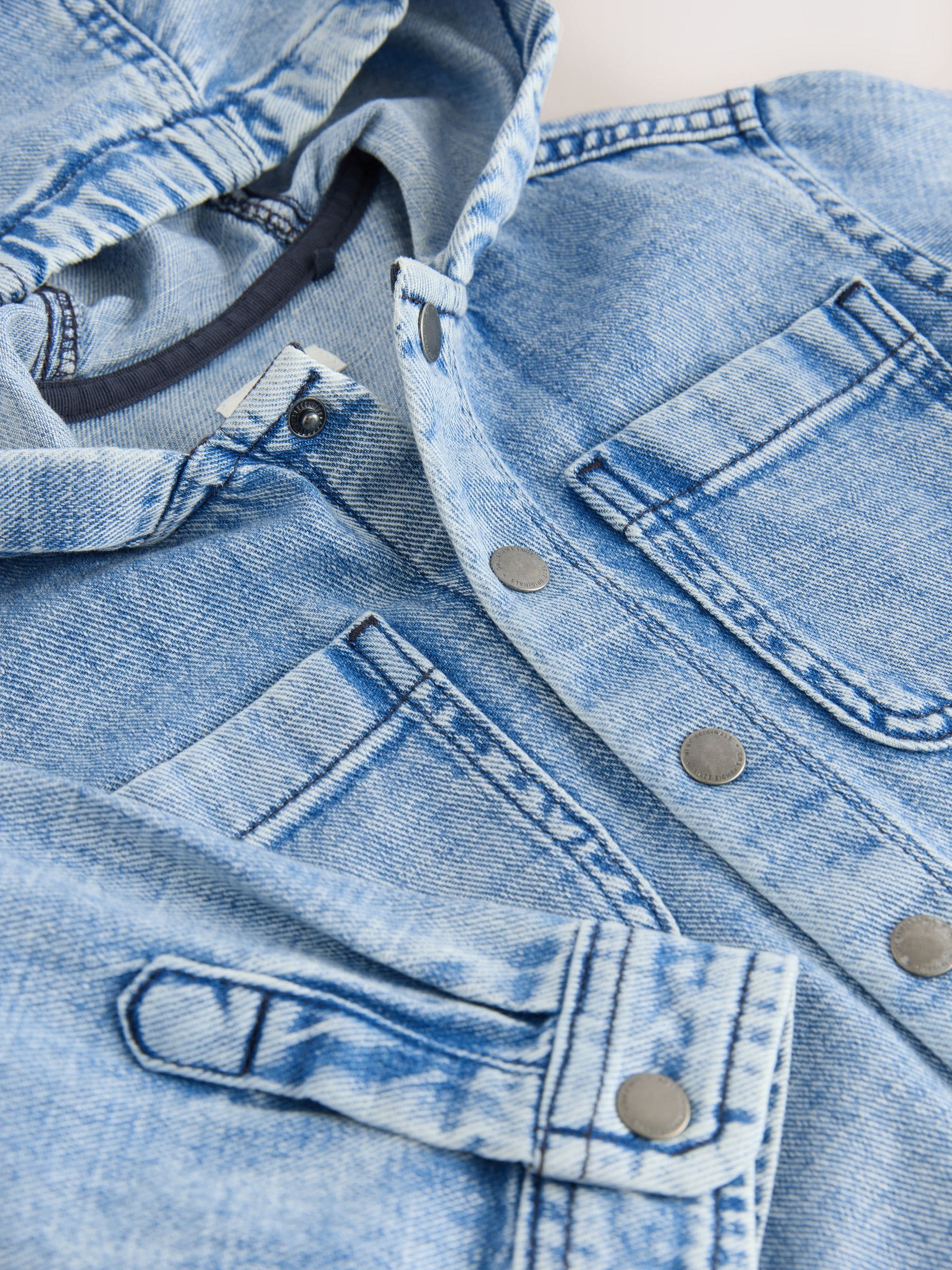Normaal blauw - Denim overhemd met capuchon (3mnd -7jr)