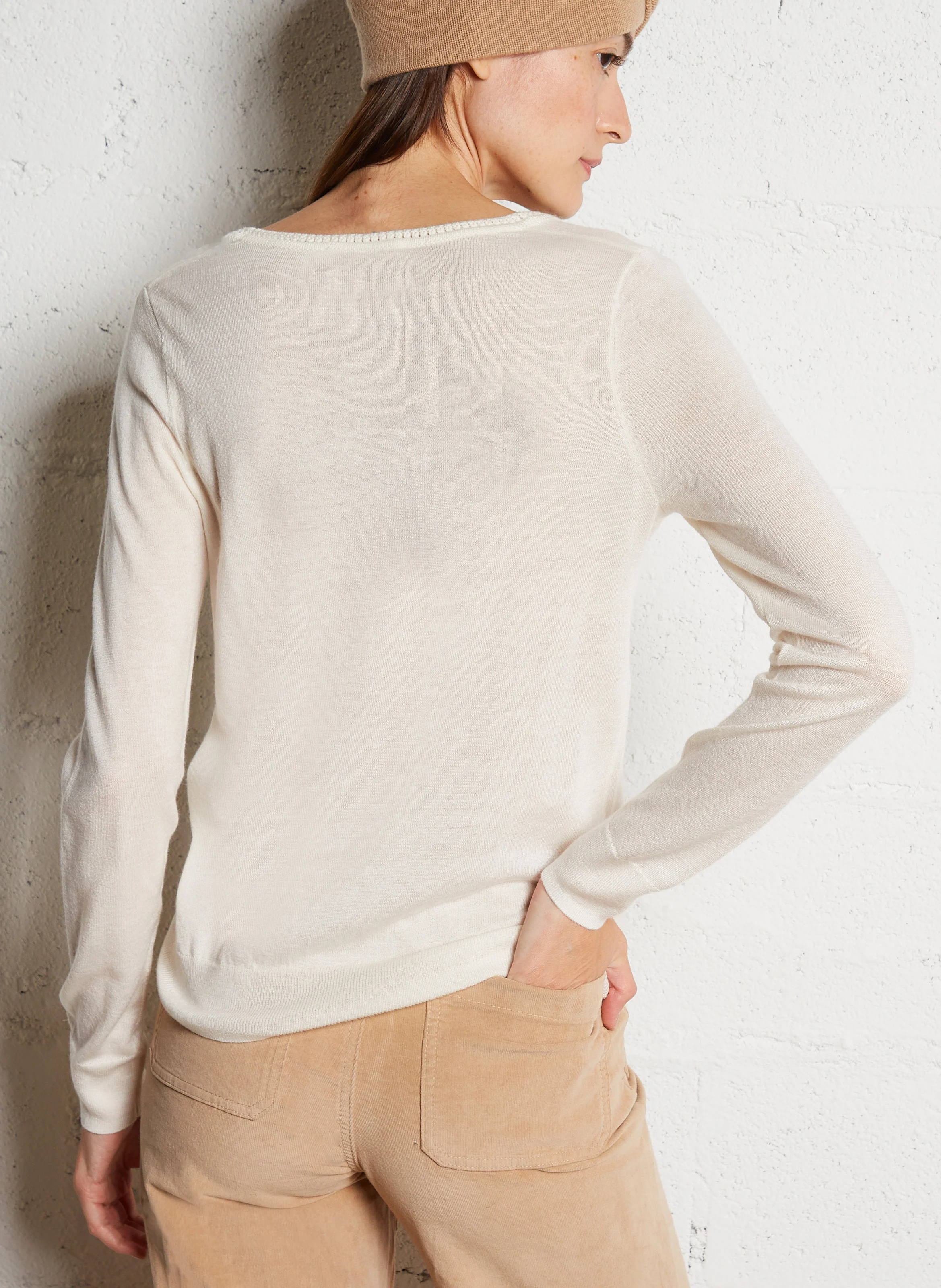 MARIE - Pull col rond droit en maille | Beige
