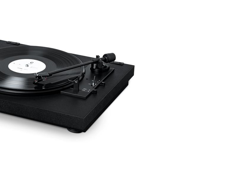 Pro-Ject Plattenspieler A1 Schwarz Vollautomatischer Plattenspieler