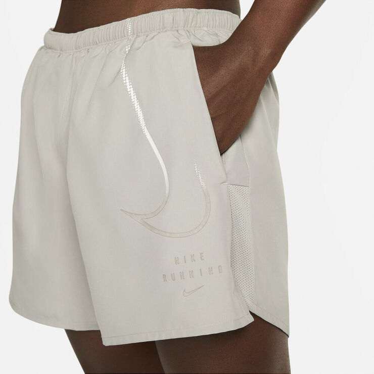 Nike Dri Fit Run Division Challenger 5