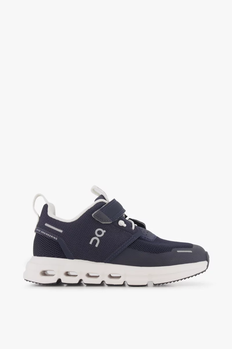 ON Cloud Play Kinder Sneaker