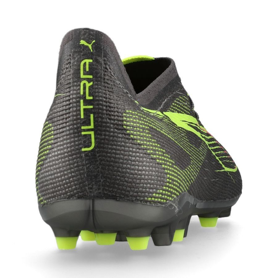 PUMA Ultra 5 Pro MG Audacity - Matte Aged Silver/Jaune/Sun Struck