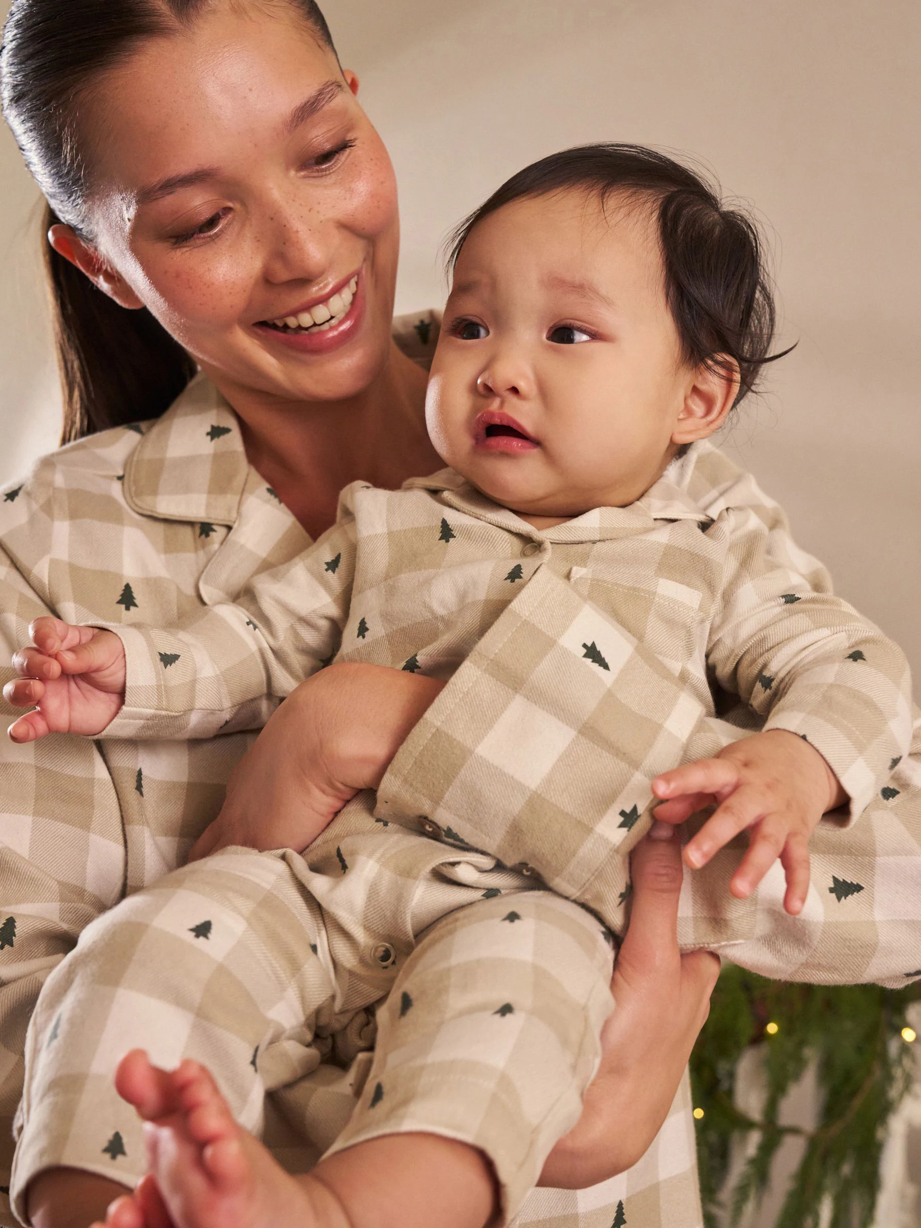Neutraal geruit - Matching Family - Kerstpyjama (0mnd -3jr)
