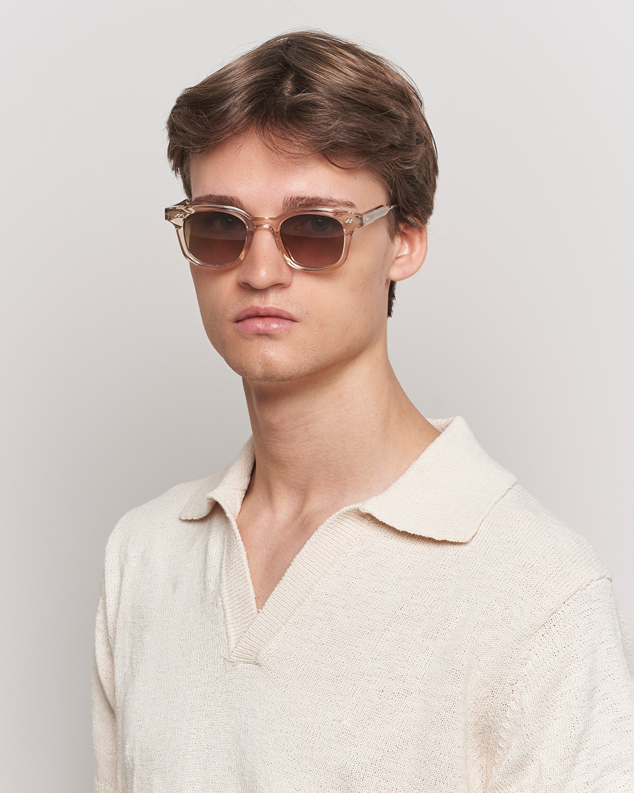 CHIMI 02 Sunglasses Ecru