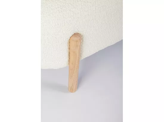 Banc en tissu bouclé blanc et pieds en bois de caoutchouc - DAYLA