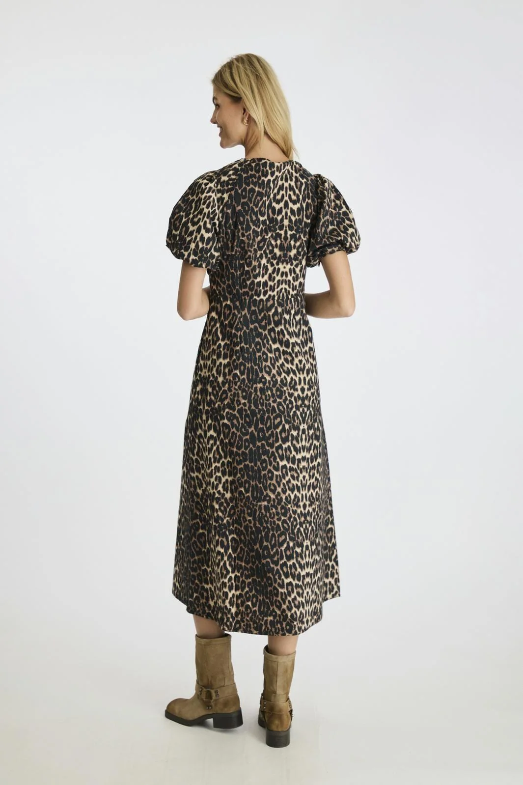 Neo Noir Illana Leo Dress