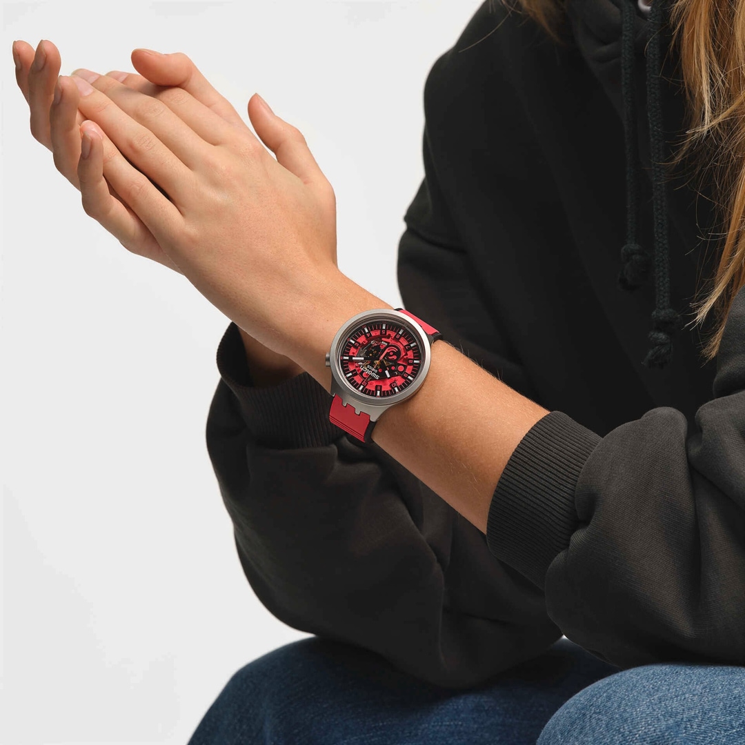 Swatch Big Bold Irony Lacquered Red Juicy