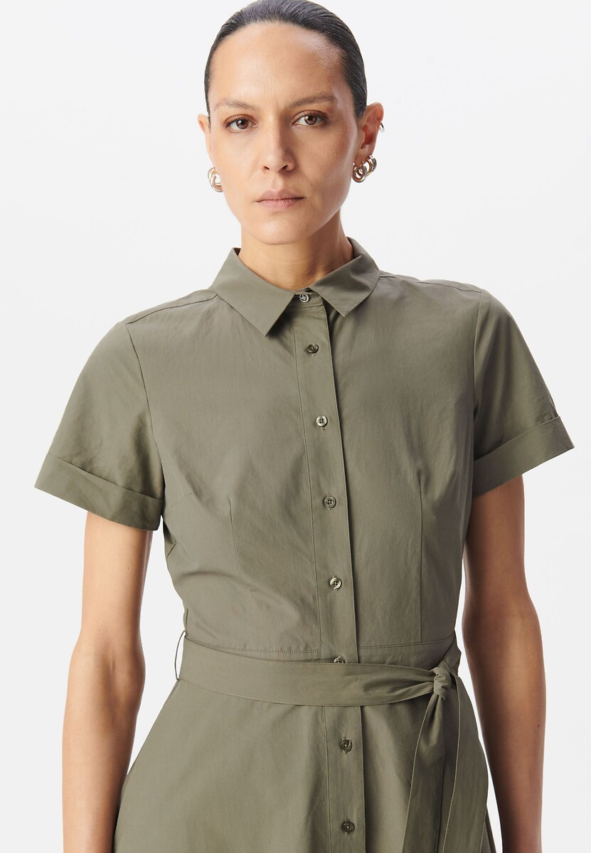 IKKS<br>Vestido camisa midi com mangas curtas