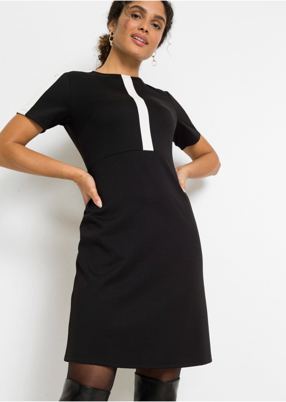 Robe en jersey à rayures contrastantes