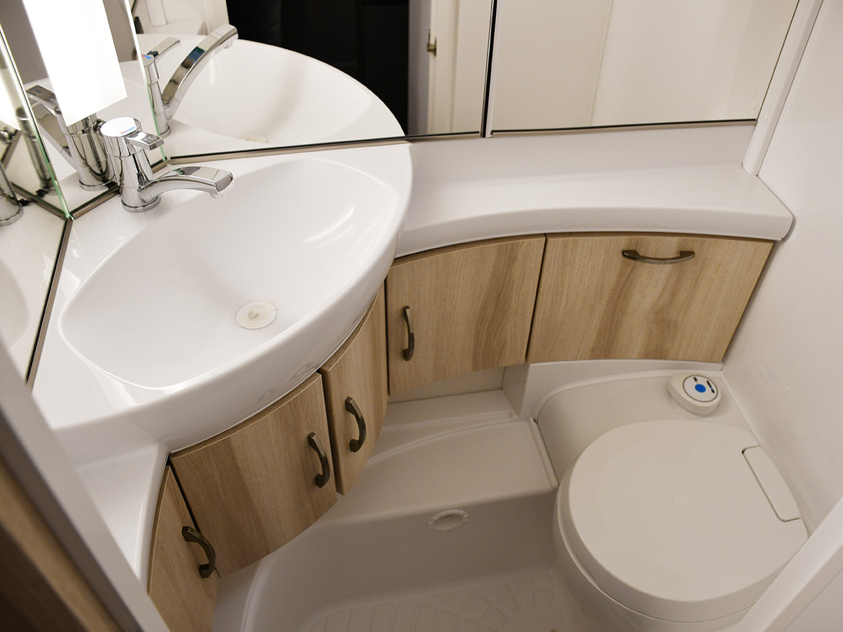 Hobby 495 UL De Luxe 2026 caravan