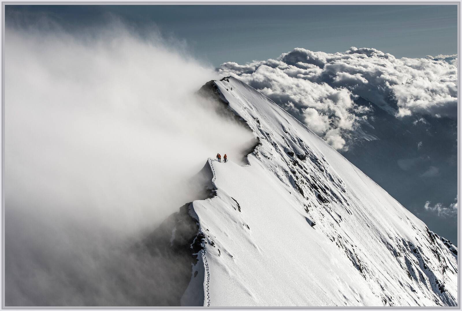 Eiger II, Mittellegigrat, Berner Alpen, Schweiz / Christian Gisi by Mammut Collection - Open Edition.