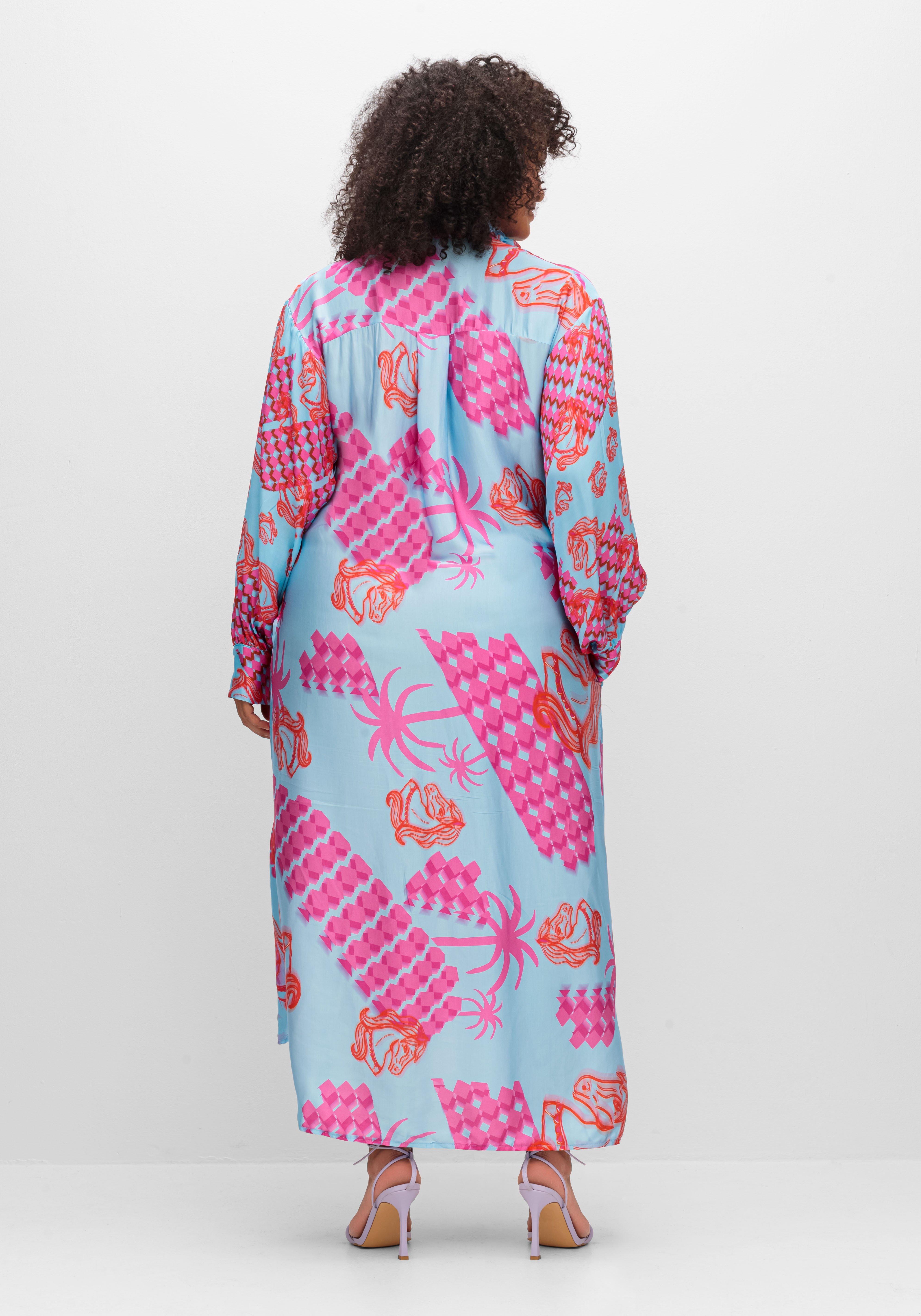 Maxikleid aus Viskosesatin, mit seitlichen Taschen