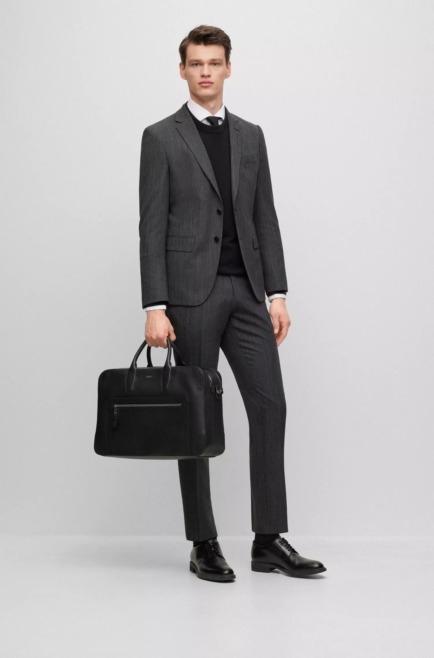 Terno BOSS preto slim-fit em mistura de lã com microestampa