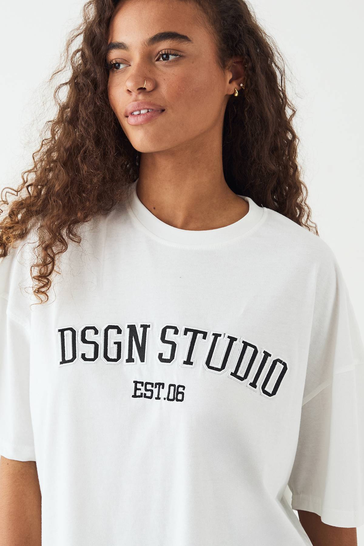 T-shirt Oversize à Appliqué DSGN Studio