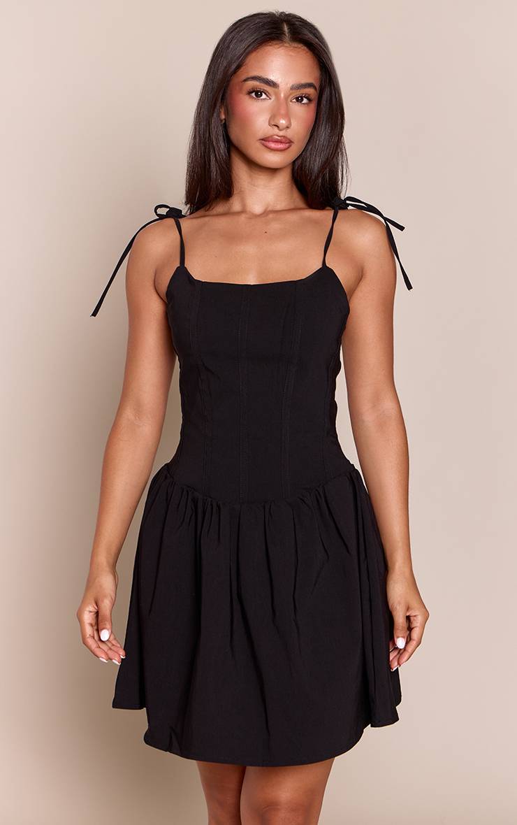 Noir Robe Mini Trapèze À Corset Avec Bretelles Nouées Petite