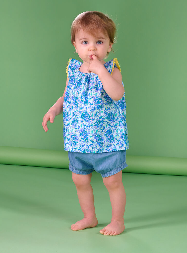 Blouse et short turquoise à imprimé fleurs