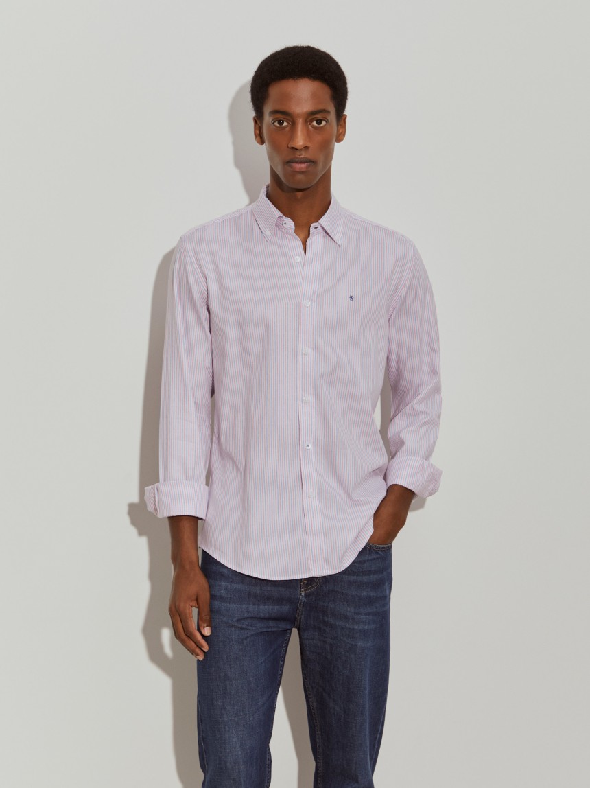 Camisa slim fit às riscas em algodão e liocel