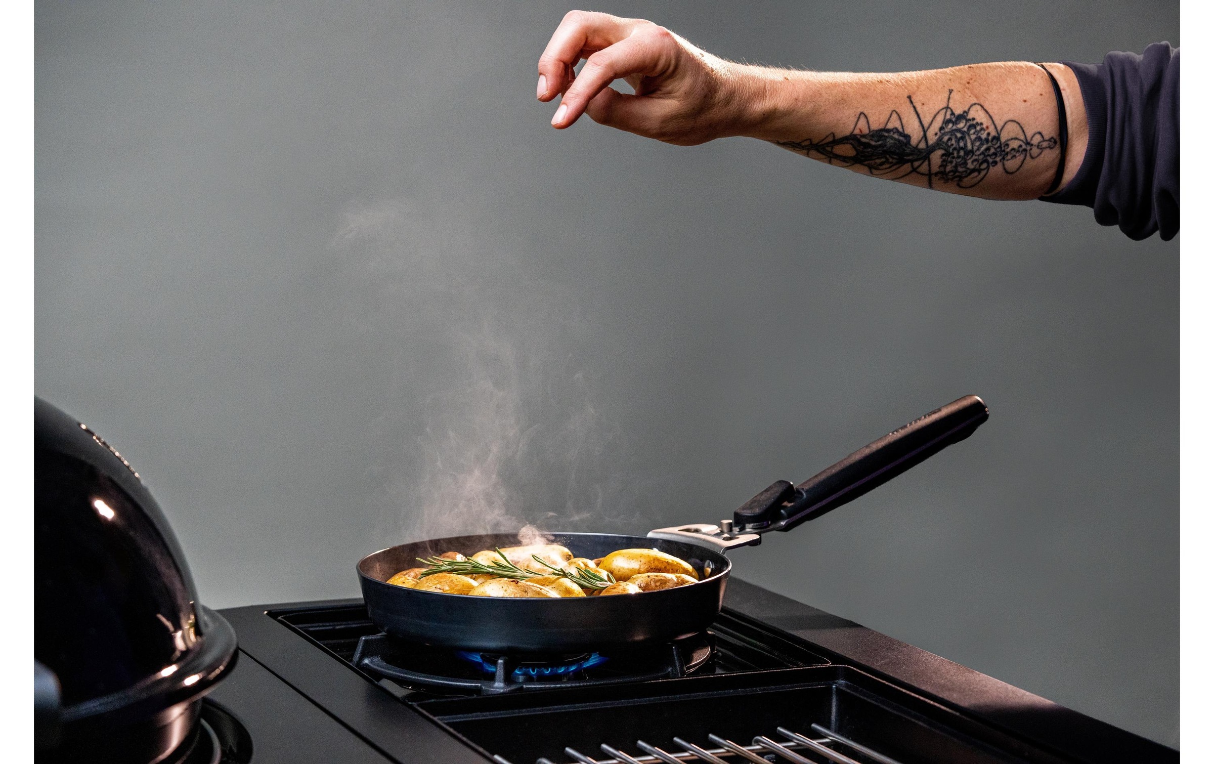 OUTDOORCHEF Grillpfanne »Karbonstahl, Ø 24 cm« Edelstahl