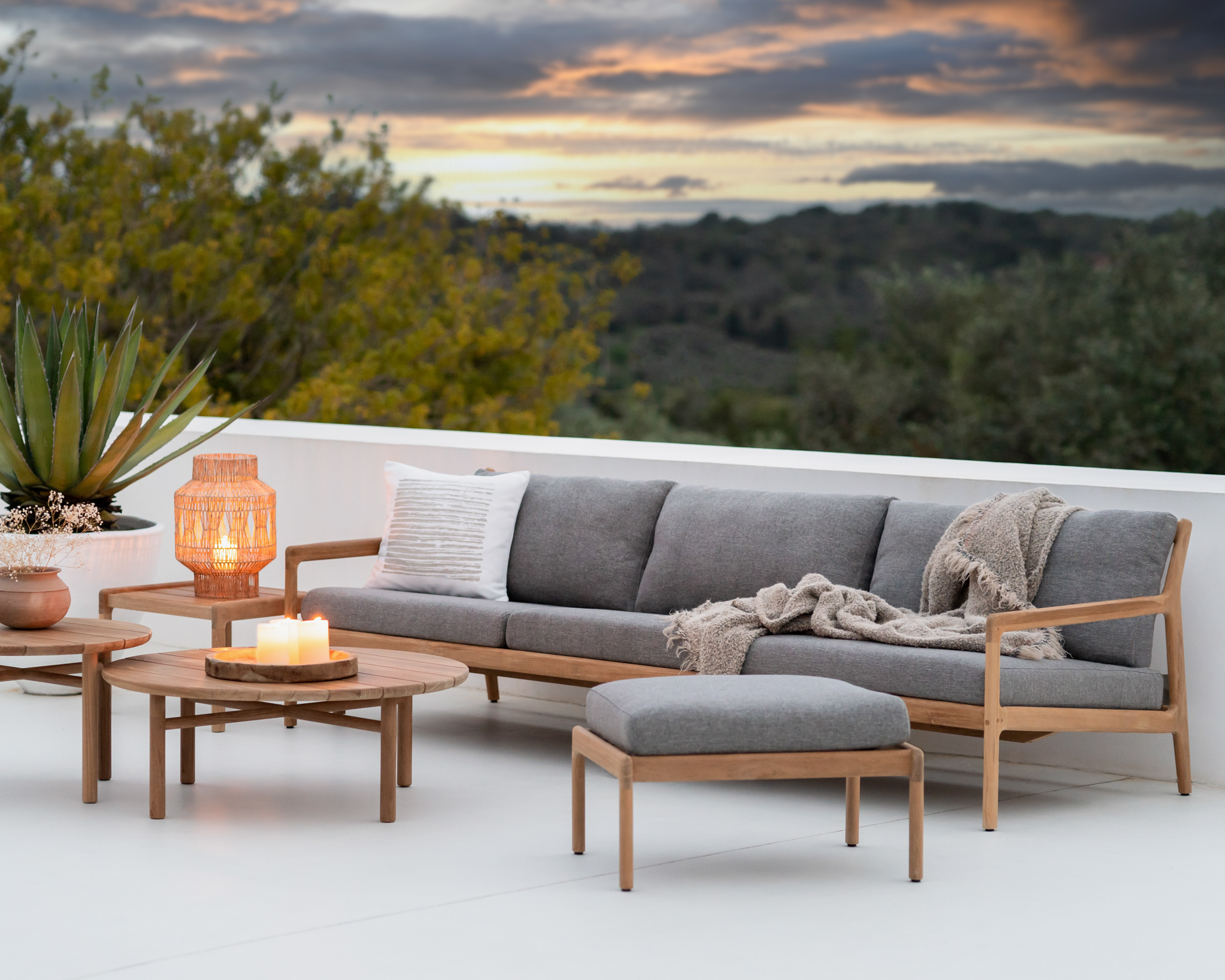 Teak Jack footstool - outdoor - mocha