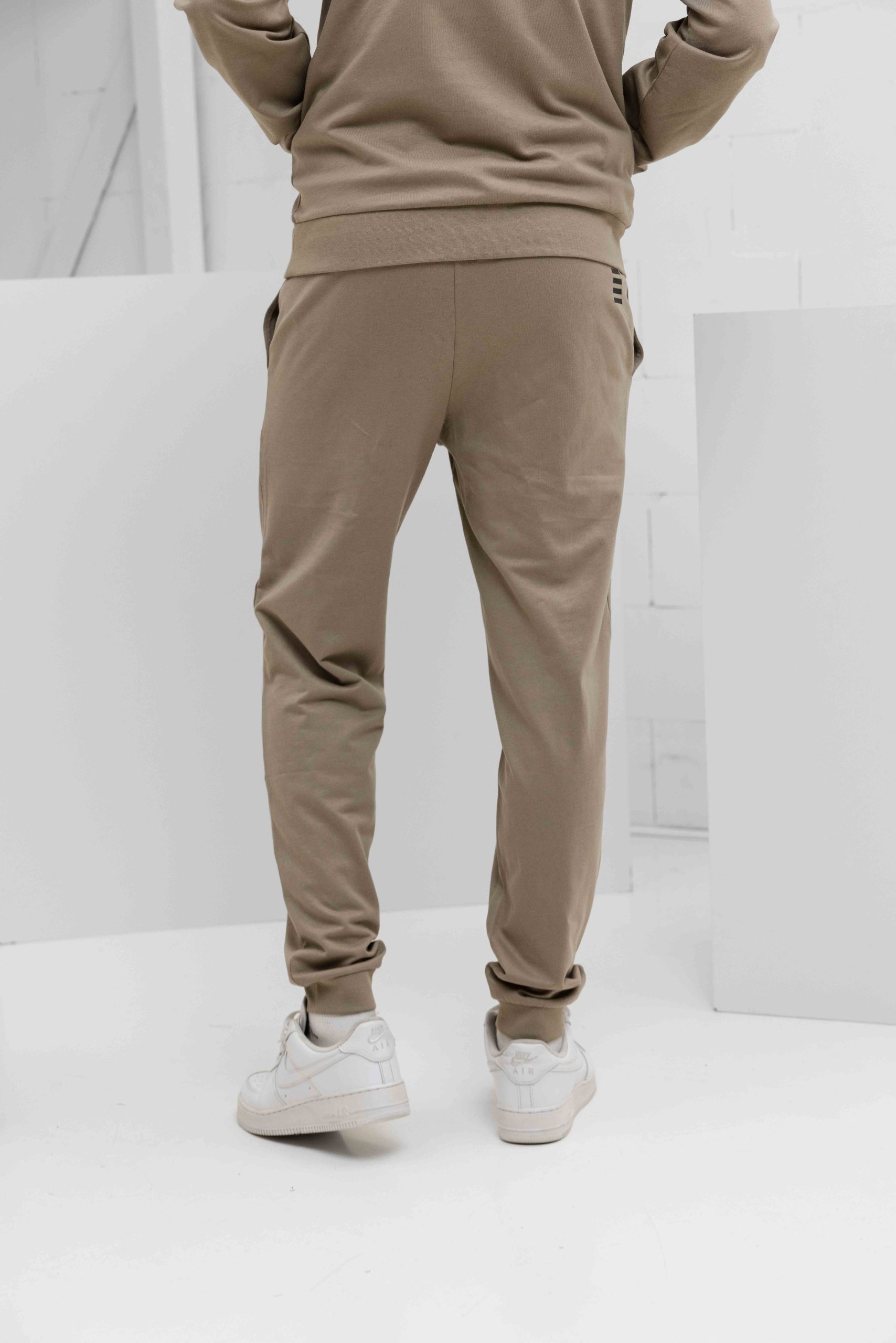 EA7 Emporio Armani 8NPV65 Trainingspak Heren Beige