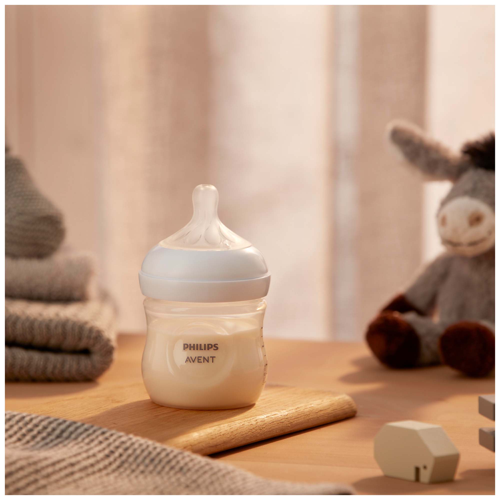 Philips Avent Natural Flesspeen 3M+ transparant