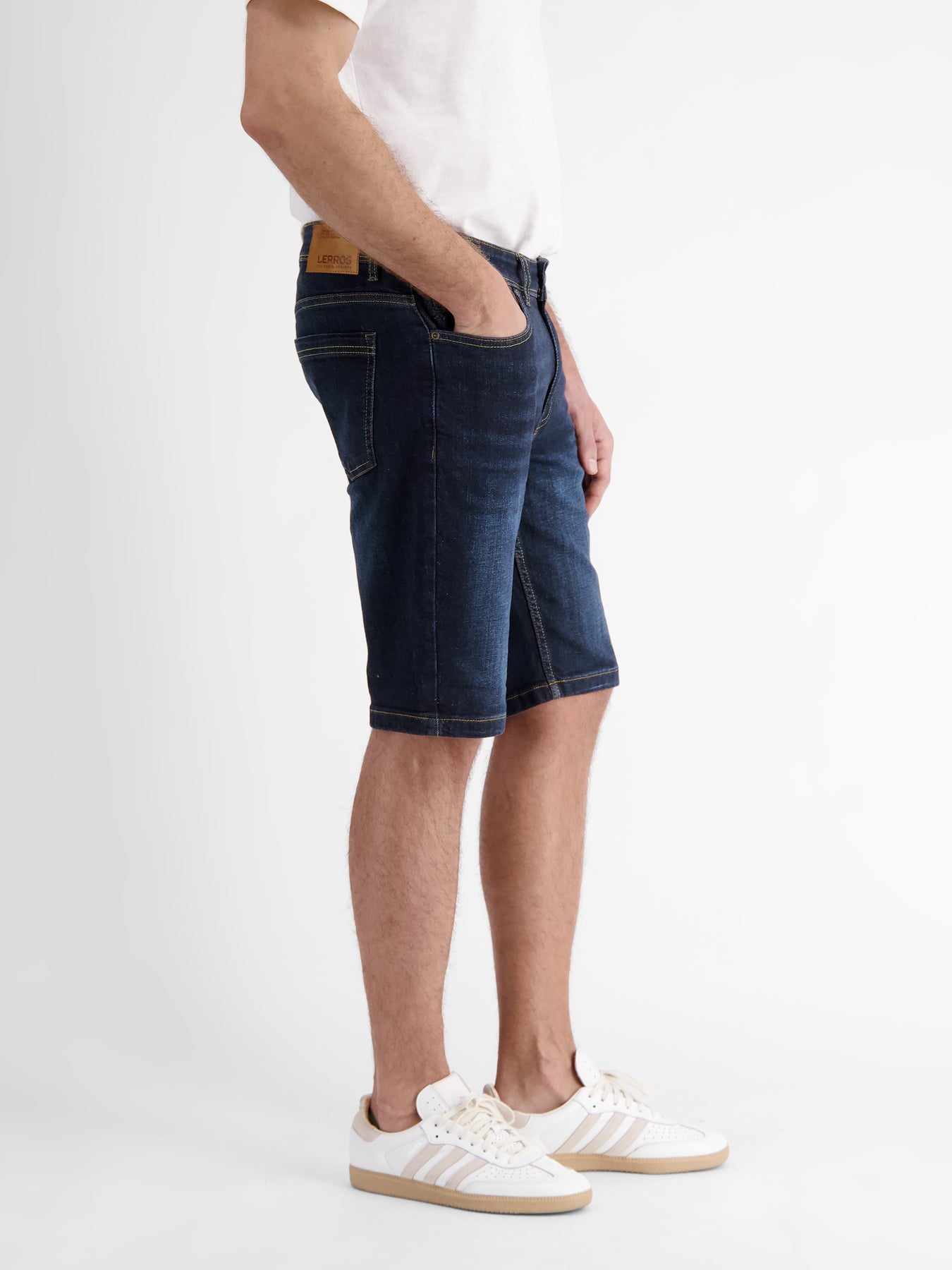 Herren Denim-Bermuda in Comfort-Stretch