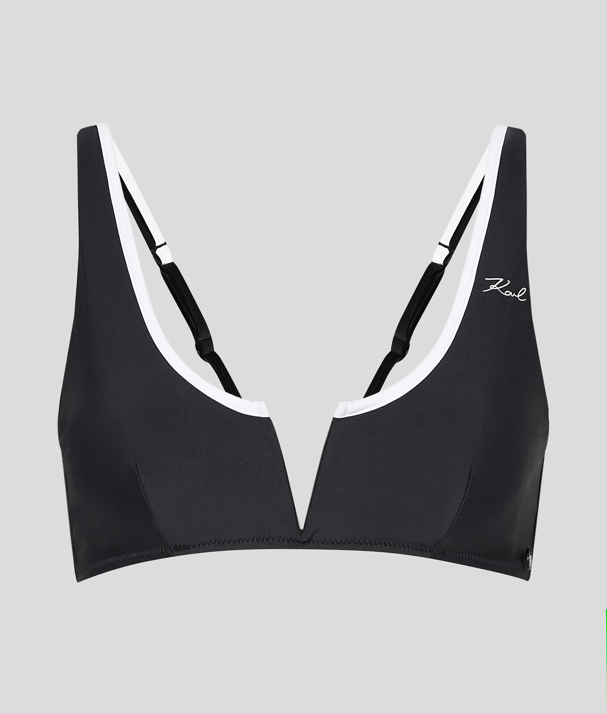 BANDEAU AVEC LISERÉ CONTRASTANT EMBLÉMATIQUE DU STYLE KARL
