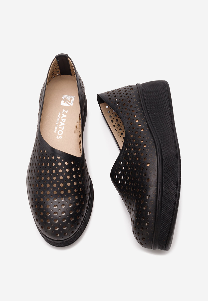 Chaussures casual femme en cuir noirs Patti