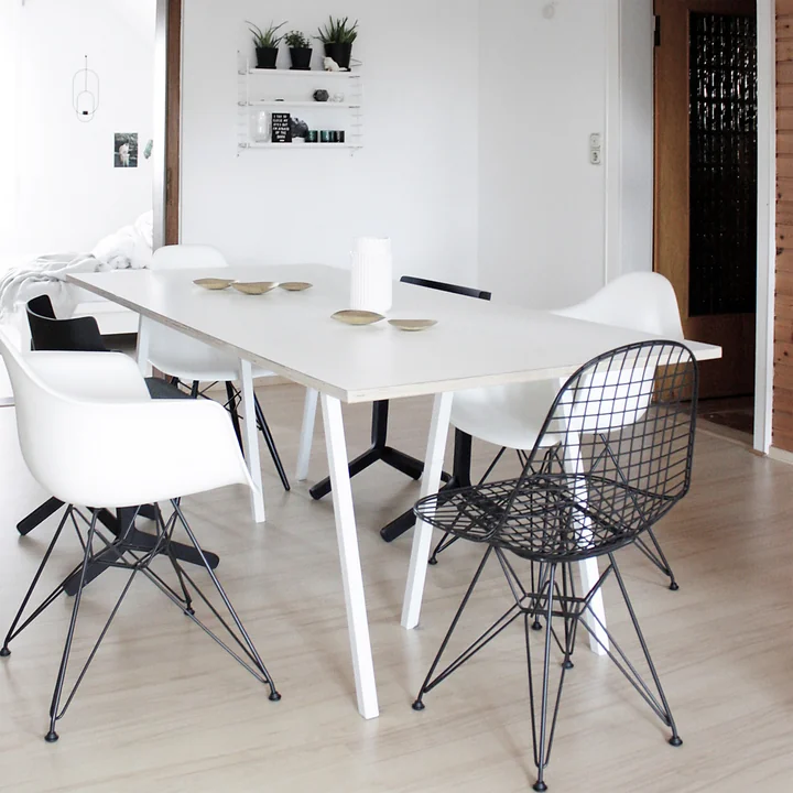 Vitra - Wire Chair DKR (H 43 cm), verchromt / ohne Bezug, Filzgleiter (basic dark)