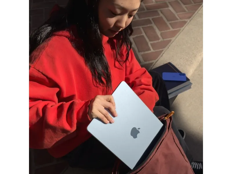 Apple MacBook Air - M4 - Apple M4 10-core - 16 GB RAM - 512 GB SSD - 13.6