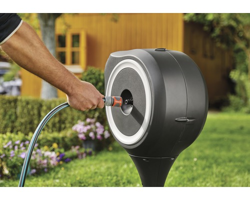 GARDENA RollUp M tuinslangbox inclusief 20 m slang, 360° draaibaar en RollControl-technologie