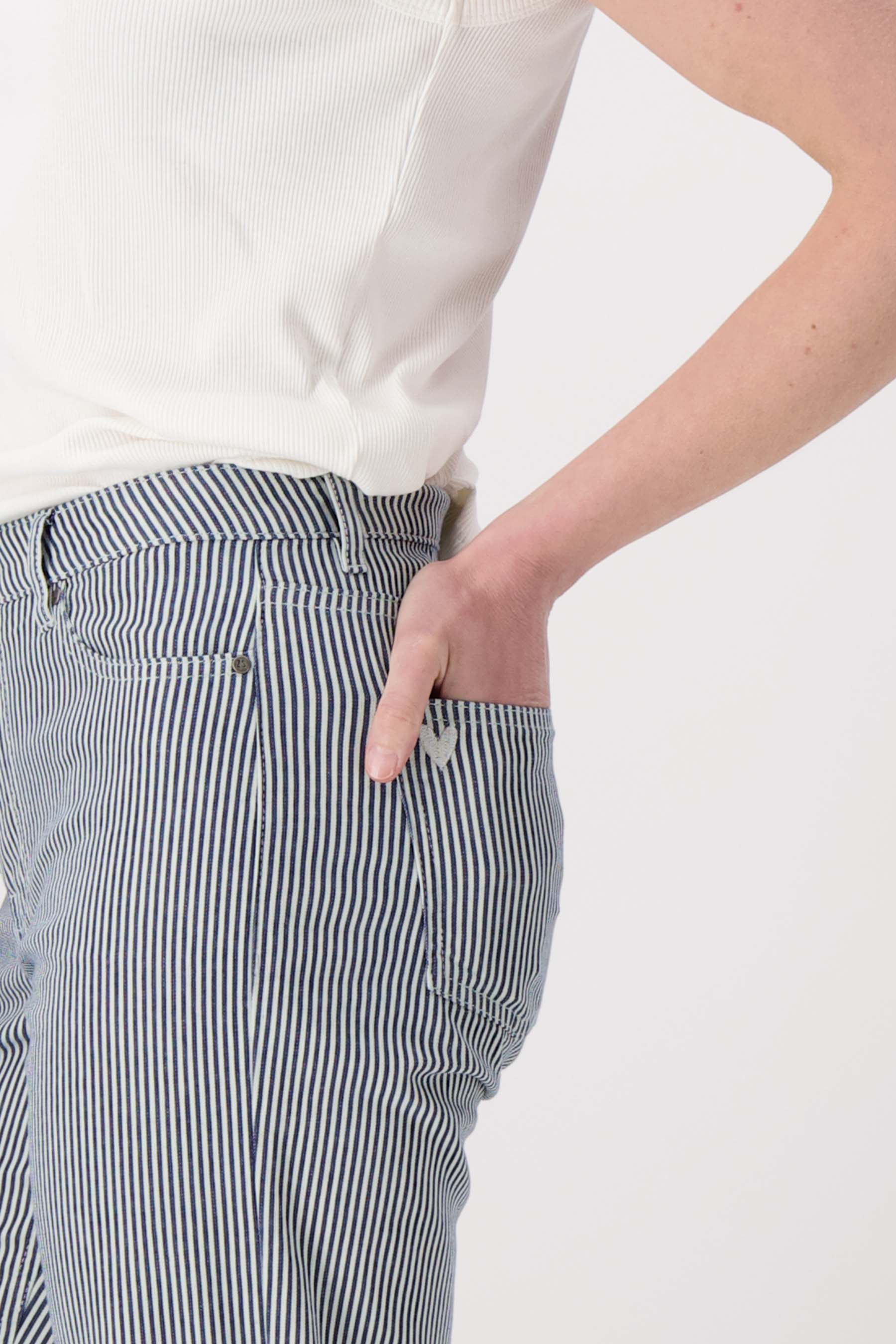 streep broek stretch flared model