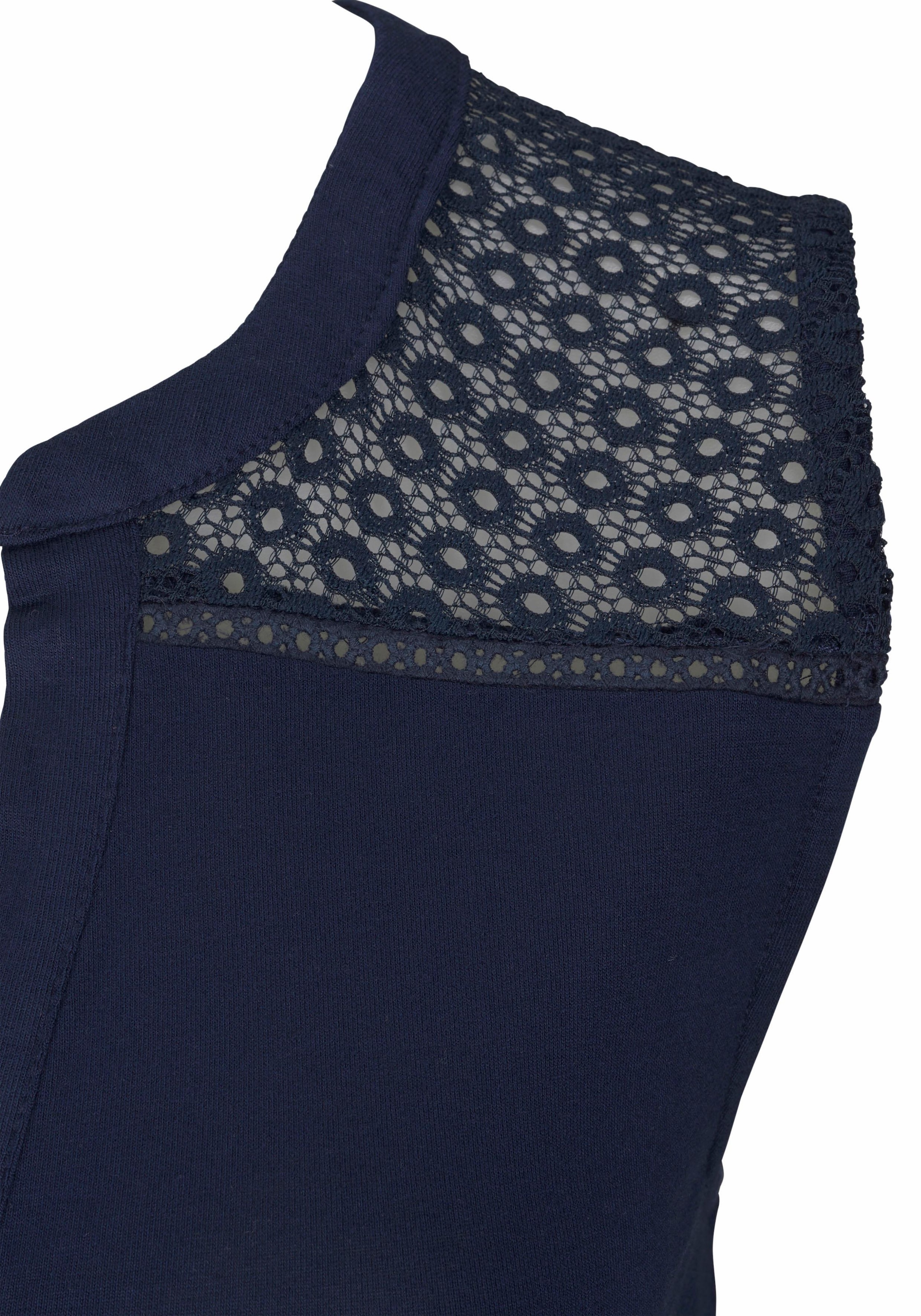 s.Oliver Strandtop , mit Spitzeneinsatz