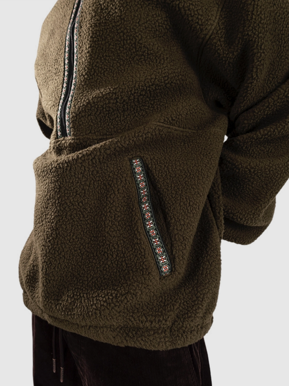 Rhythm Sherpa Sweater olive