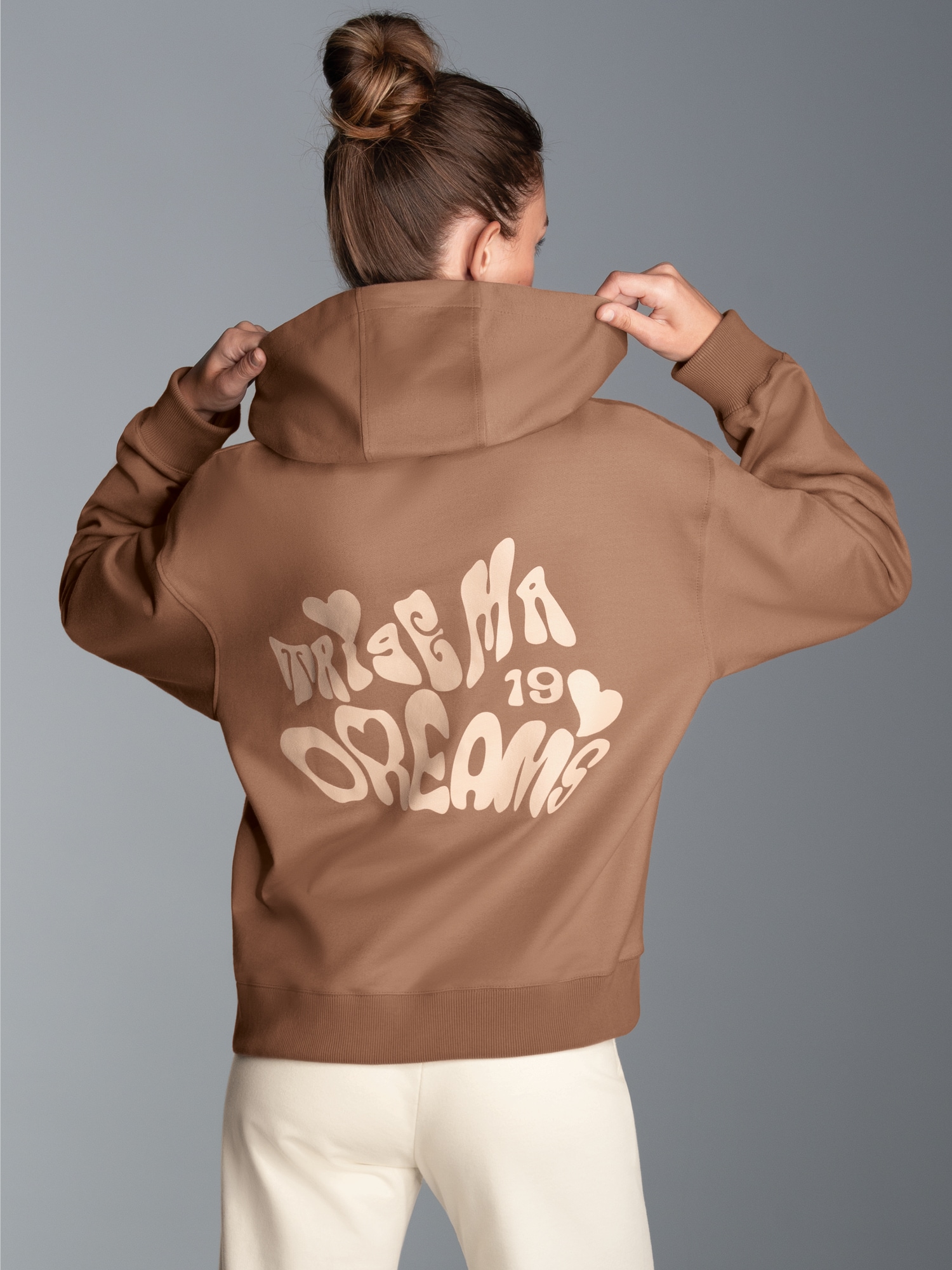 Hoodie mit großem Rückenprint Haselnuss