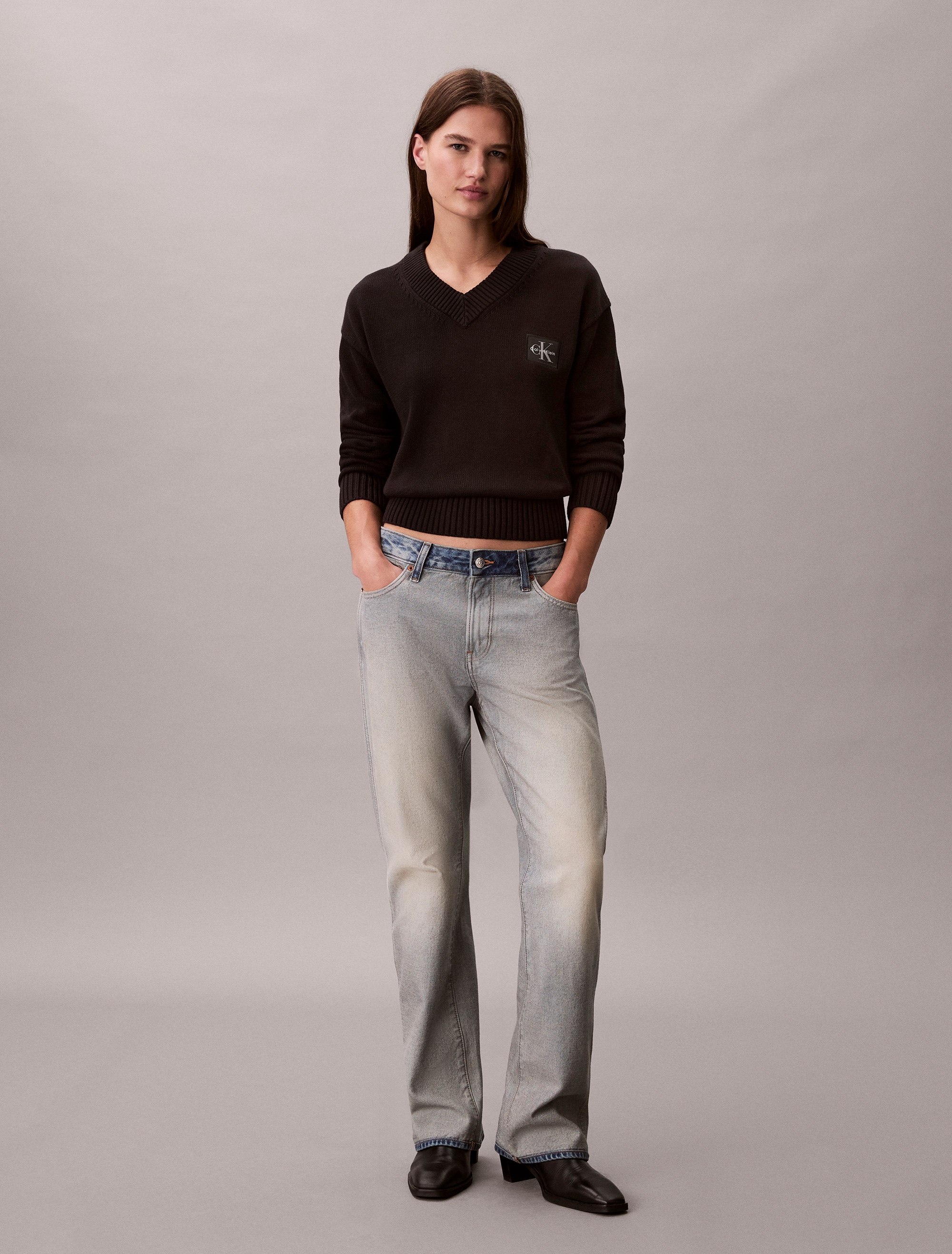 Calvin Klein Jeans V-Ausschnitt-Pullover , Feinstrick, taillenlang